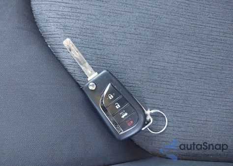 2018 Toyota Camry Le from USA, damaged, VIN 4T1B11HK5JU601699